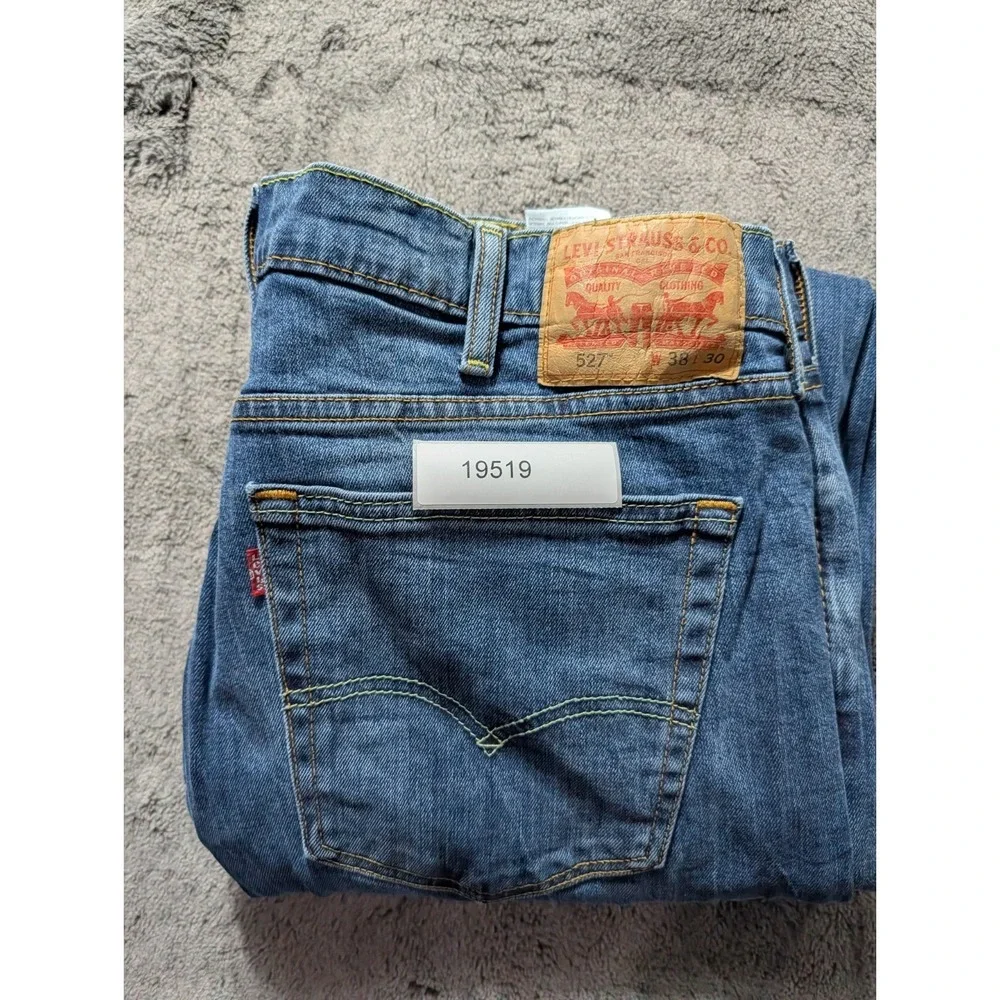 Levi's 527 Boot Cut Jeans Men's Size 38x30 Medium Wash